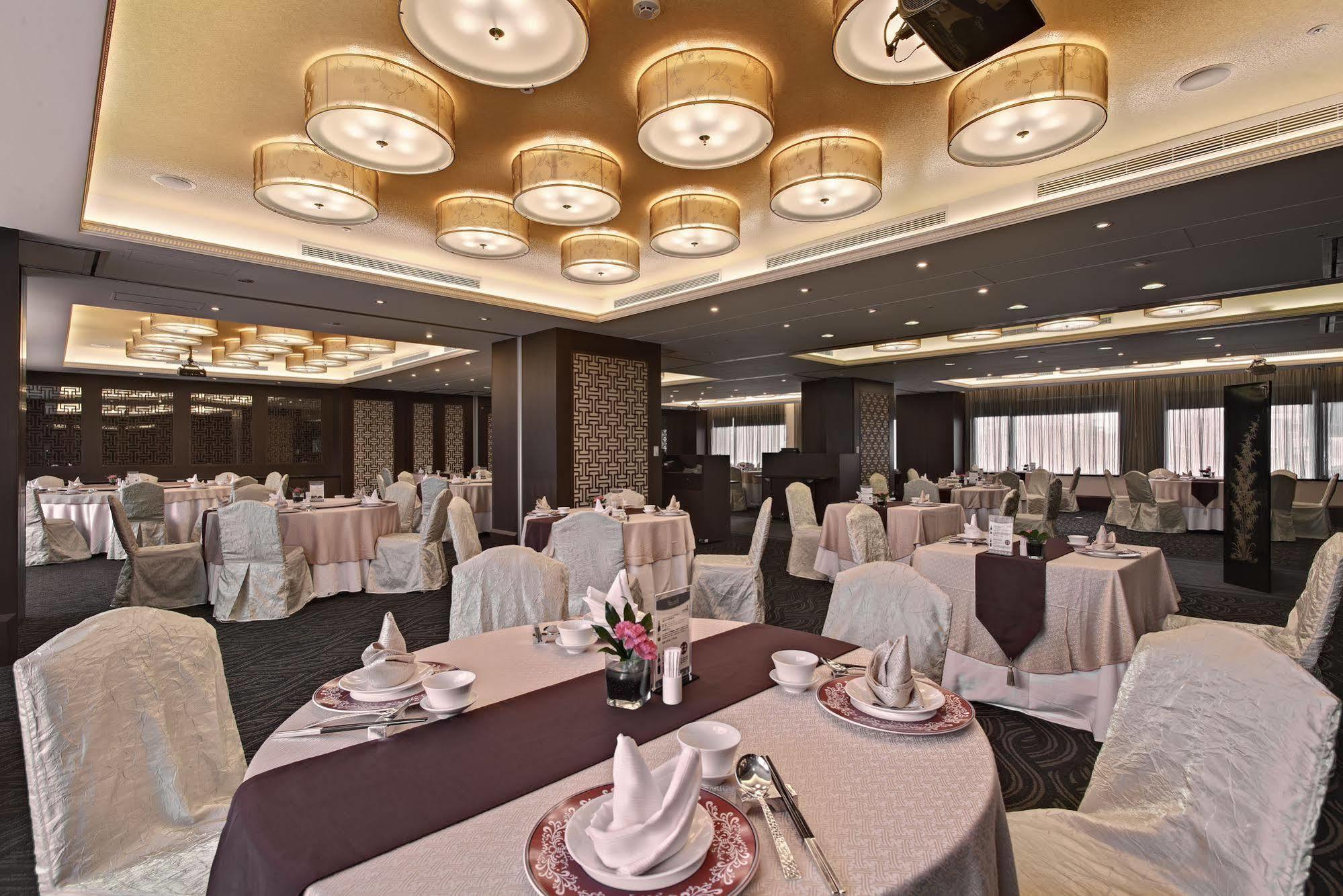 Taipei Garden Hotel - Ximending Exterior foto The ballroom